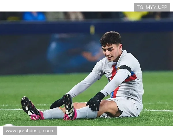 佩德里迎来2025赛季,表现稳健,成为巴萨新纪元的关键人物 佩德里迎来2025赛季,表现稳健,成为巴萨新纪元的关键人物