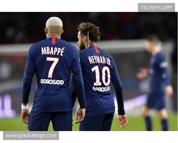 努涅斯在高位逼抢体系中的战术作用解析