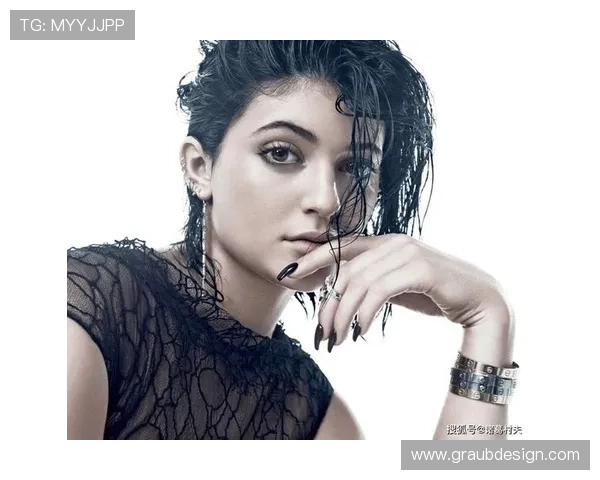 蒋林静训练完直接拎爱马仕去吃米其林，这日子谁顶得住